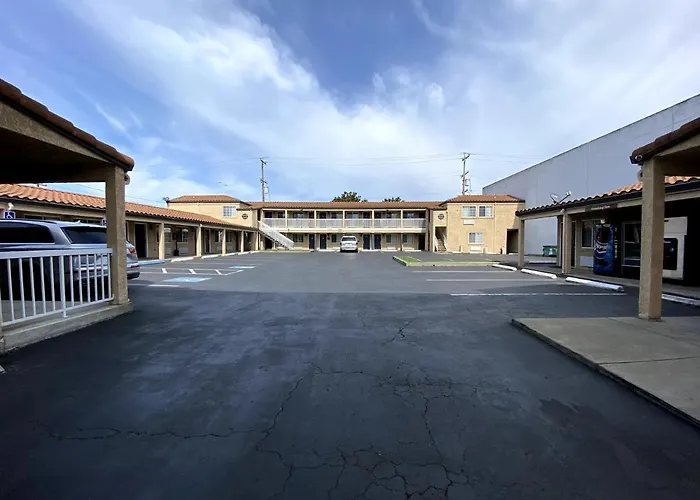 Bridgepoint Inn Daly City